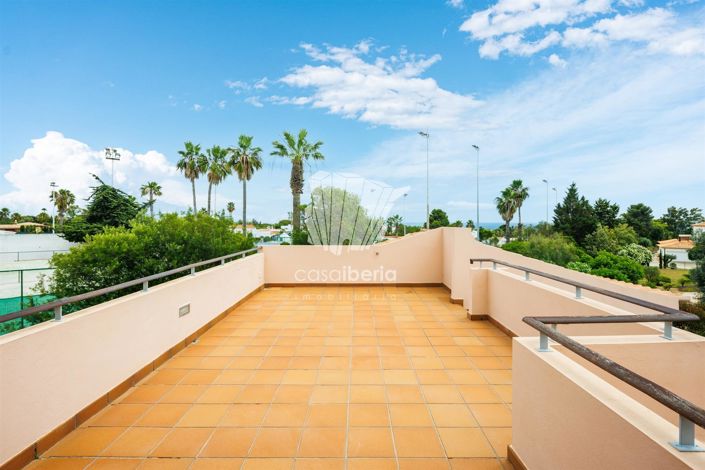 Image No.20-3 Bed House for sale