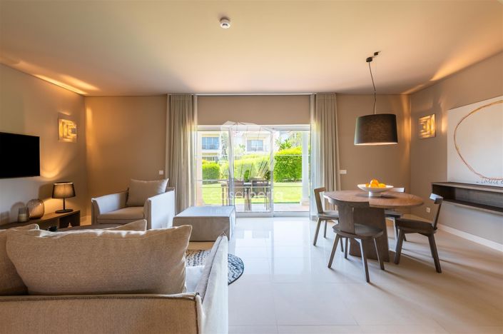 Image No.21-3 Bed House for sale