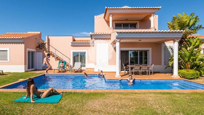 Image No.52-3 Bed House for sale