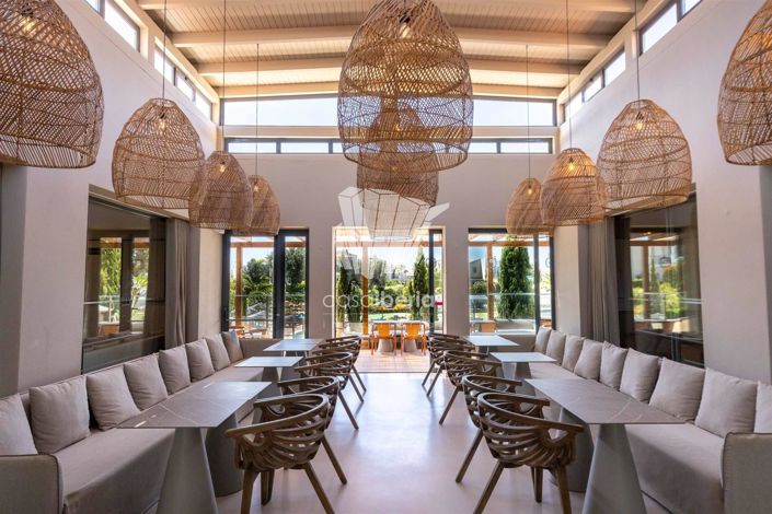 Image No.55-3 Bed House for sale