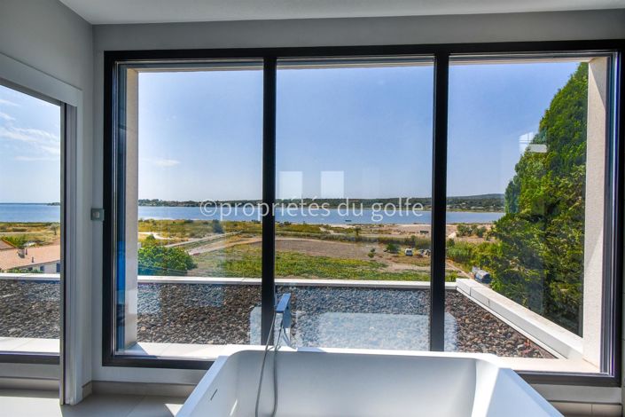 Image No.17-4 Bed House for sale