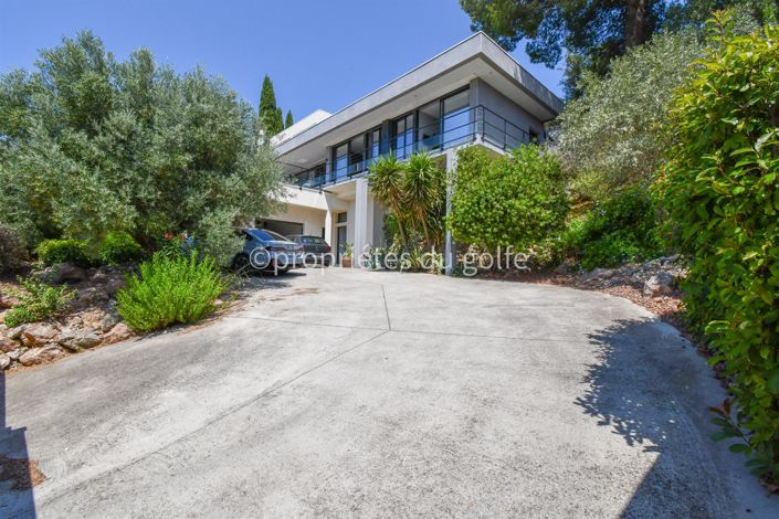 Image No.19-4 Bed House for sale