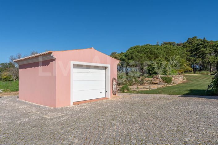 Image No.41-4 Bed House for sale