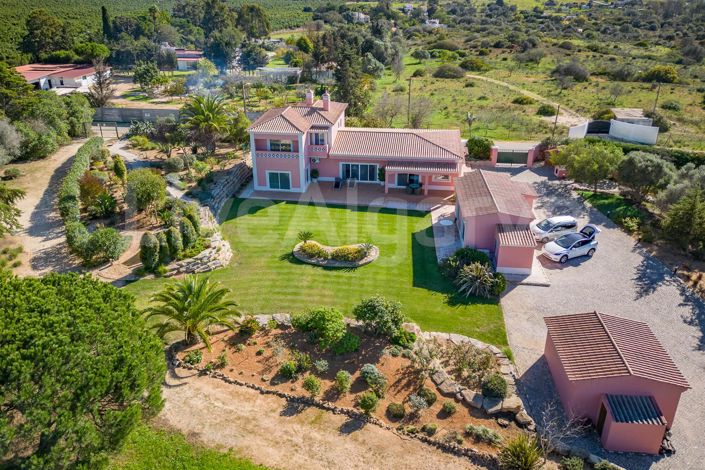 Image No.45-4 Bed House for sale