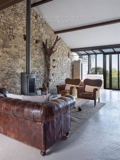 Image No.15-3 Bed House for sale