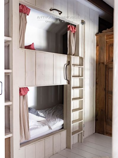 Image No.19-3 Bed House for sale