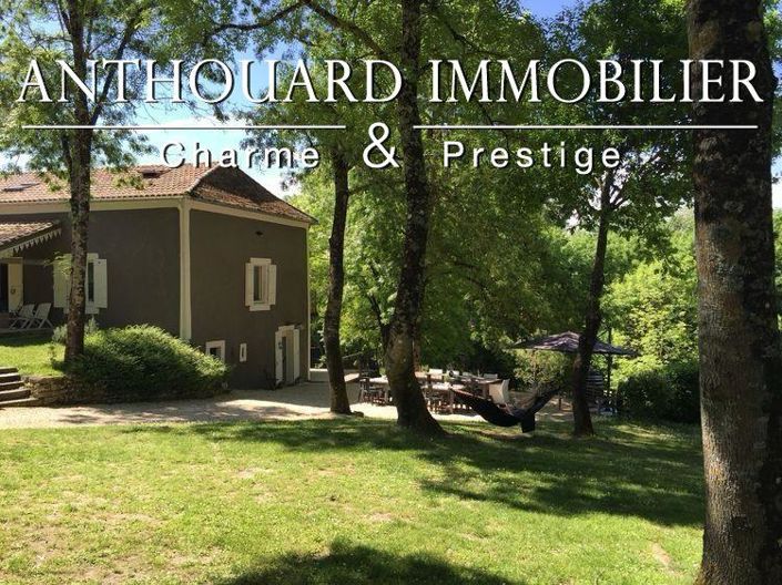 Image No.2-4 Bed House for sale