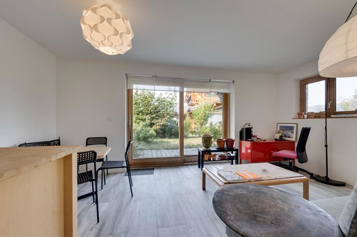 Image No.15-7 Bed House for sale