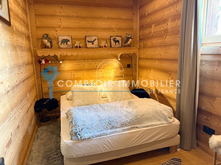 Image No.8-4 Bed House for sale