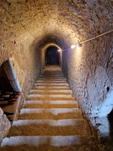 Image No.20-4 Bed House for sale