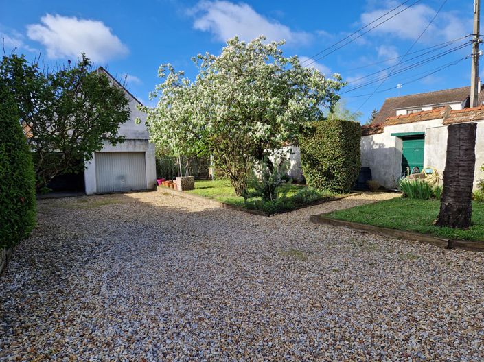 Image No.25-4 Bed House for sale