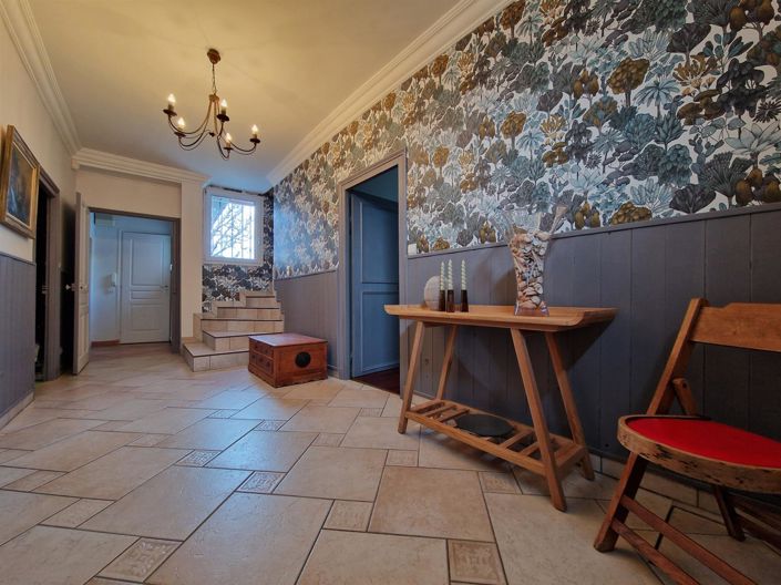 Image No.9-4 Bed House for sale