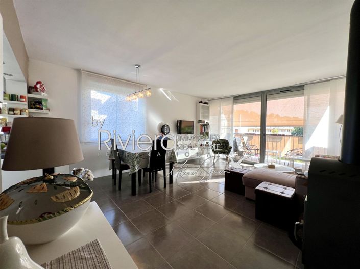 Image No.11-3 Bed Apartment for sale