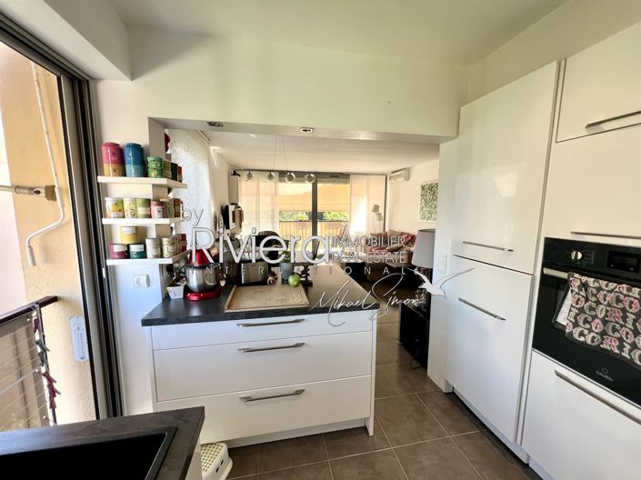 Image No.13-3 Bed Apartment for sale