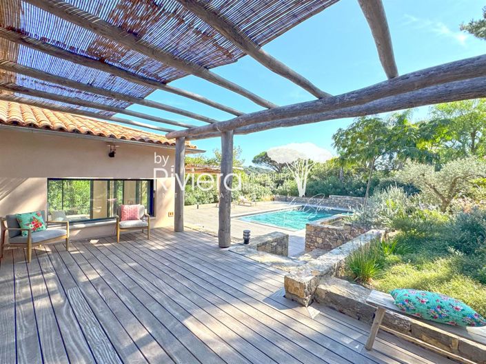 Image No.28-4 Bed House for sale