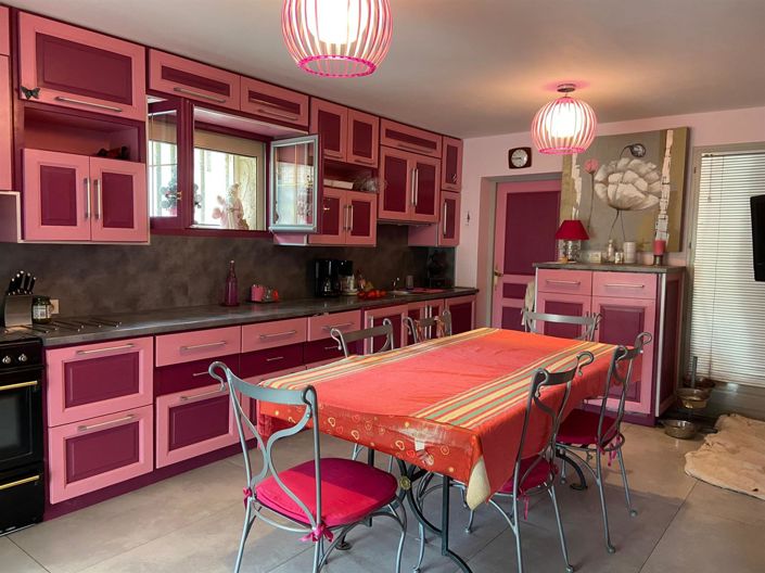 Image No.17-4 Bed House for sale