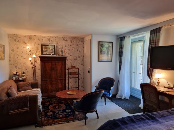 Image No.23-4 Bed House for sale