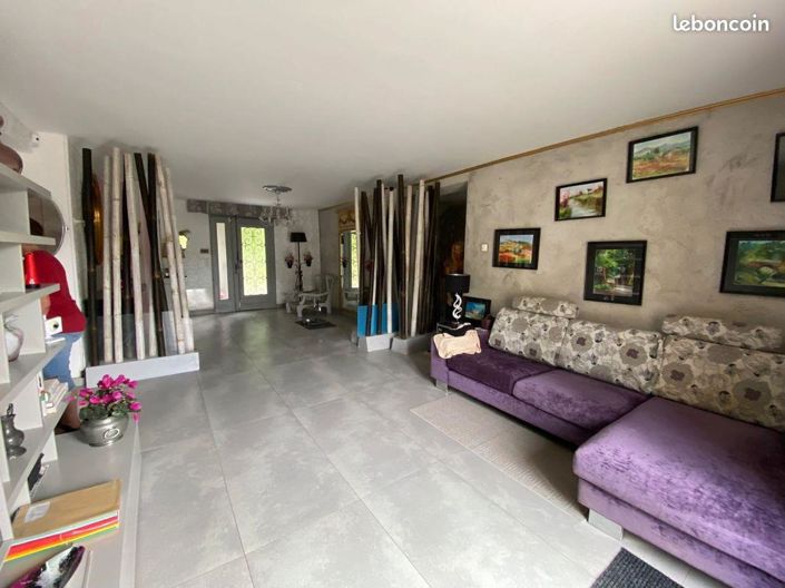 Image No.26-4 Bed House for sale