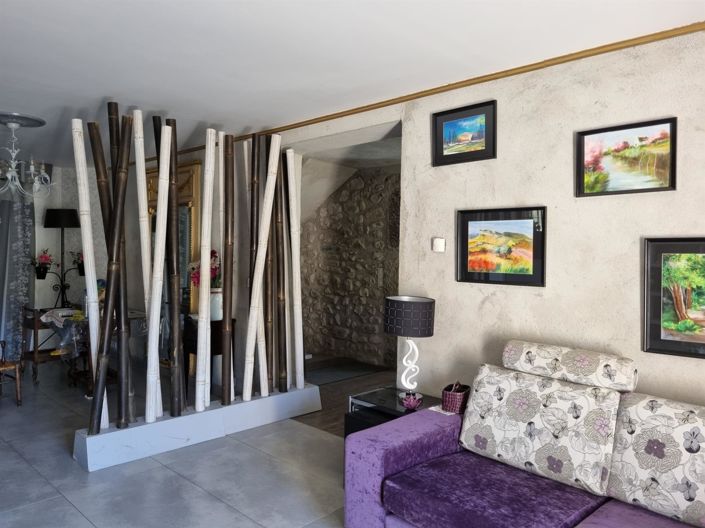 Image No.8-4 Bed House for sale