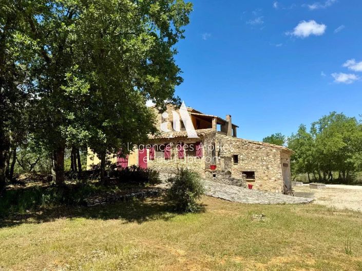 Image No.2-Maison de 3 chambres à vendre à Bonnieux