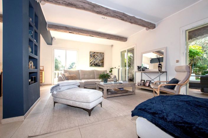 Image No.10-5 Bed House for sale