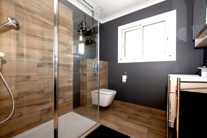 Image No.25-5 Bed House for sale