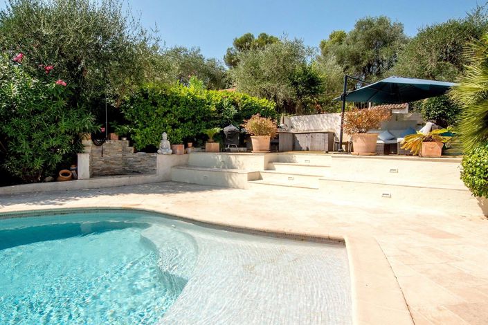 Image No.41-5 Bed House for sale