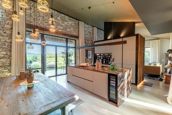 Image No.7-Maison de 6 chambres à vendre à Gordes