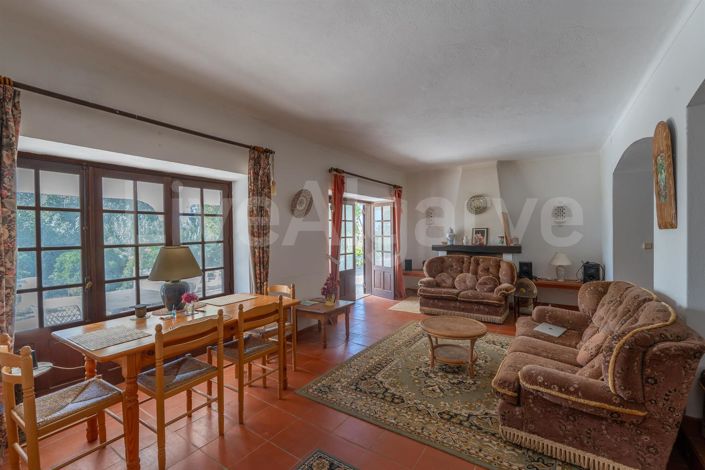 Image No.11-4 Bed House for sale