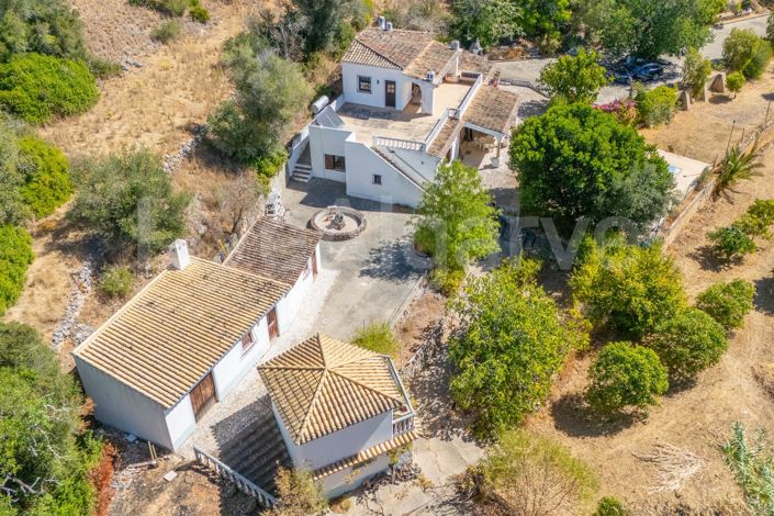 Image No.12-4 Bed House for sale