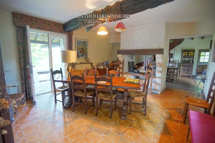 Image No.23-6 Bed House for sale