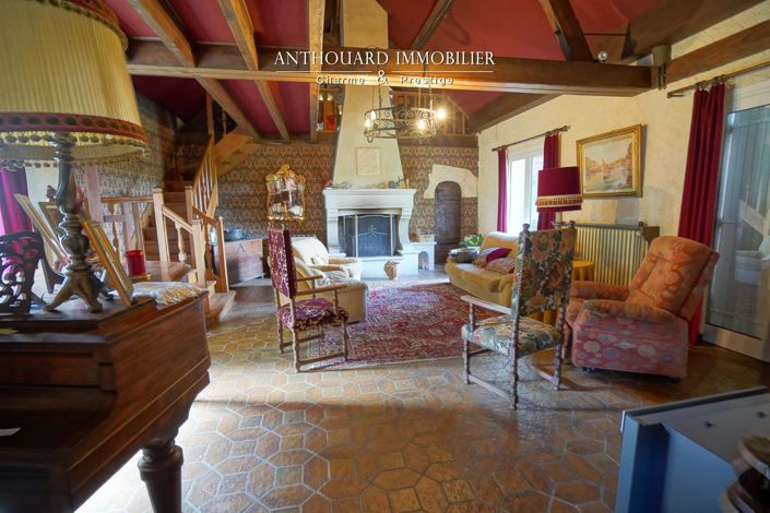 Image No.25-6 Bed House for sale