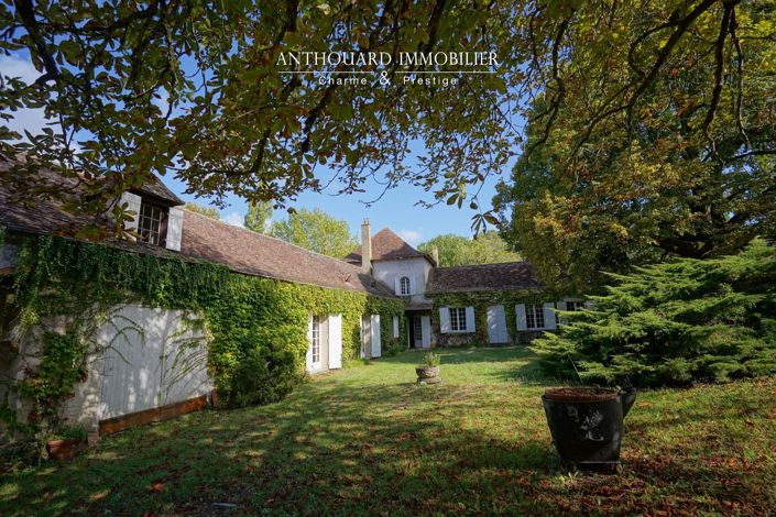 Image No.4-6 Bed House for sale