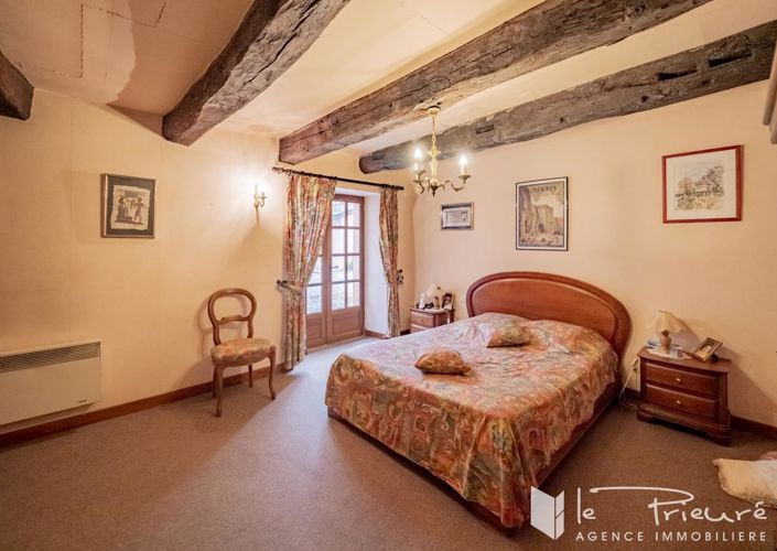 Image No.12-5 Bed House for sale