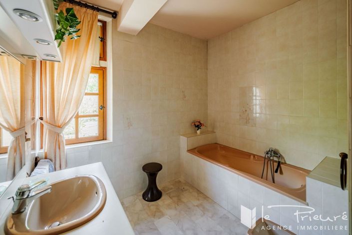 Image No.13-5 Bed House for sale