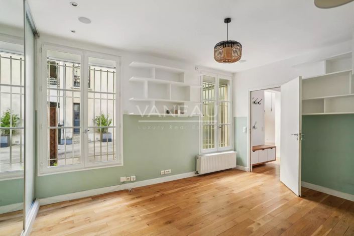 Image No.5-Maison de 4 chambres à vendre à Paris