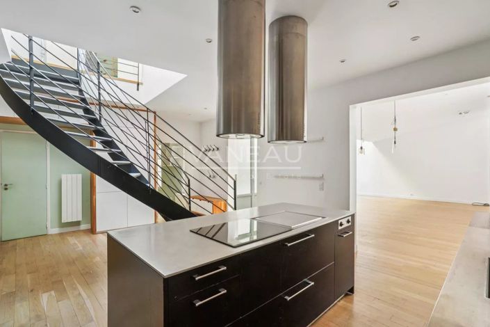 Image No.8-Maison de 4 chambres à vendre à Paris