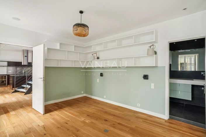 Image No.9-Maison de 4 chambres à vendre à Paris