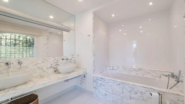 Image No.12-Maison de 4 chambres à vendre à Mougins