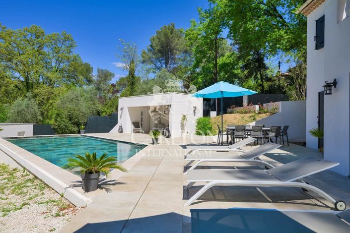 Image No.17-4 Bed House for sale