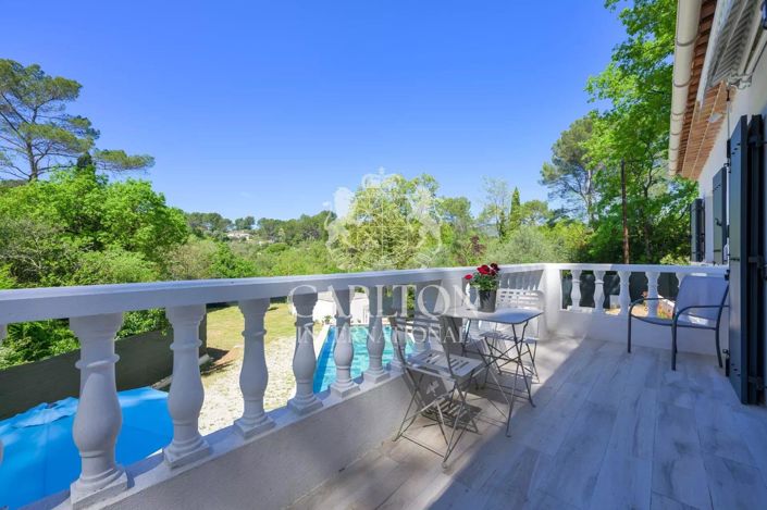 Image No.7-4 Bed House for sale