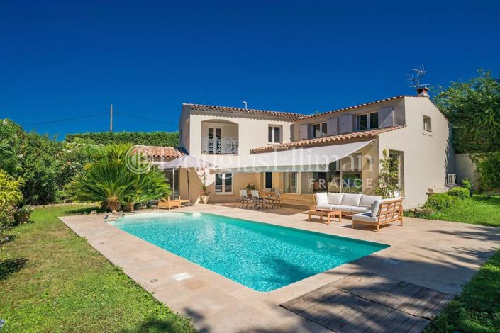 Image No.1-4 Bed House for sale