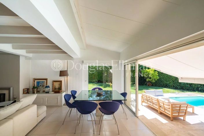 Image No.7-4 Bed House for sale