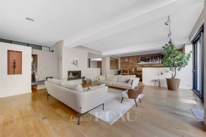 Image No.3-3 Bed Apartment for sale