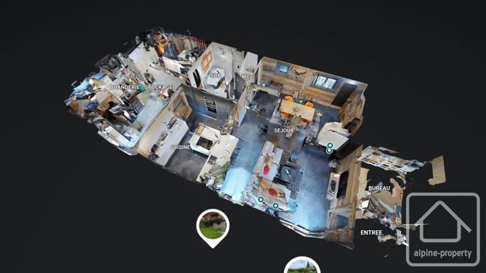 Image No.44-14 Bed Property for sale