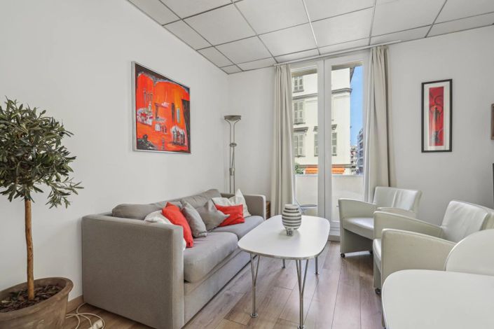 Image No.1-Appartement de 1 chambre à vendre à Nice