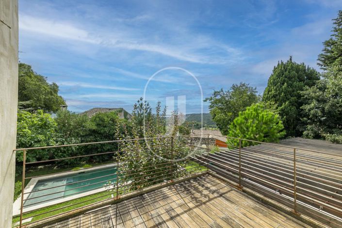 Image No.2-5 Bed House for sale