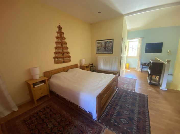 Image No.11-5 Bed House for sale