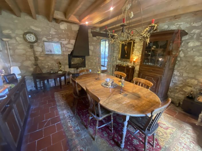 Image No.5-5 Bed House for sale