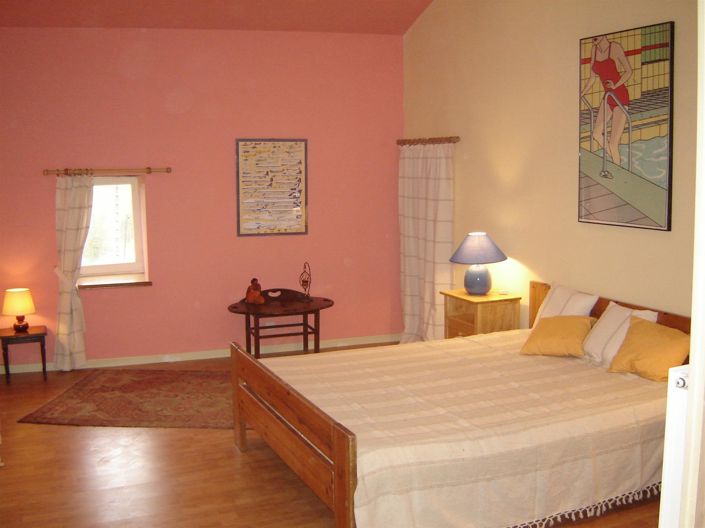 Image No.9-5 Bed House for sale